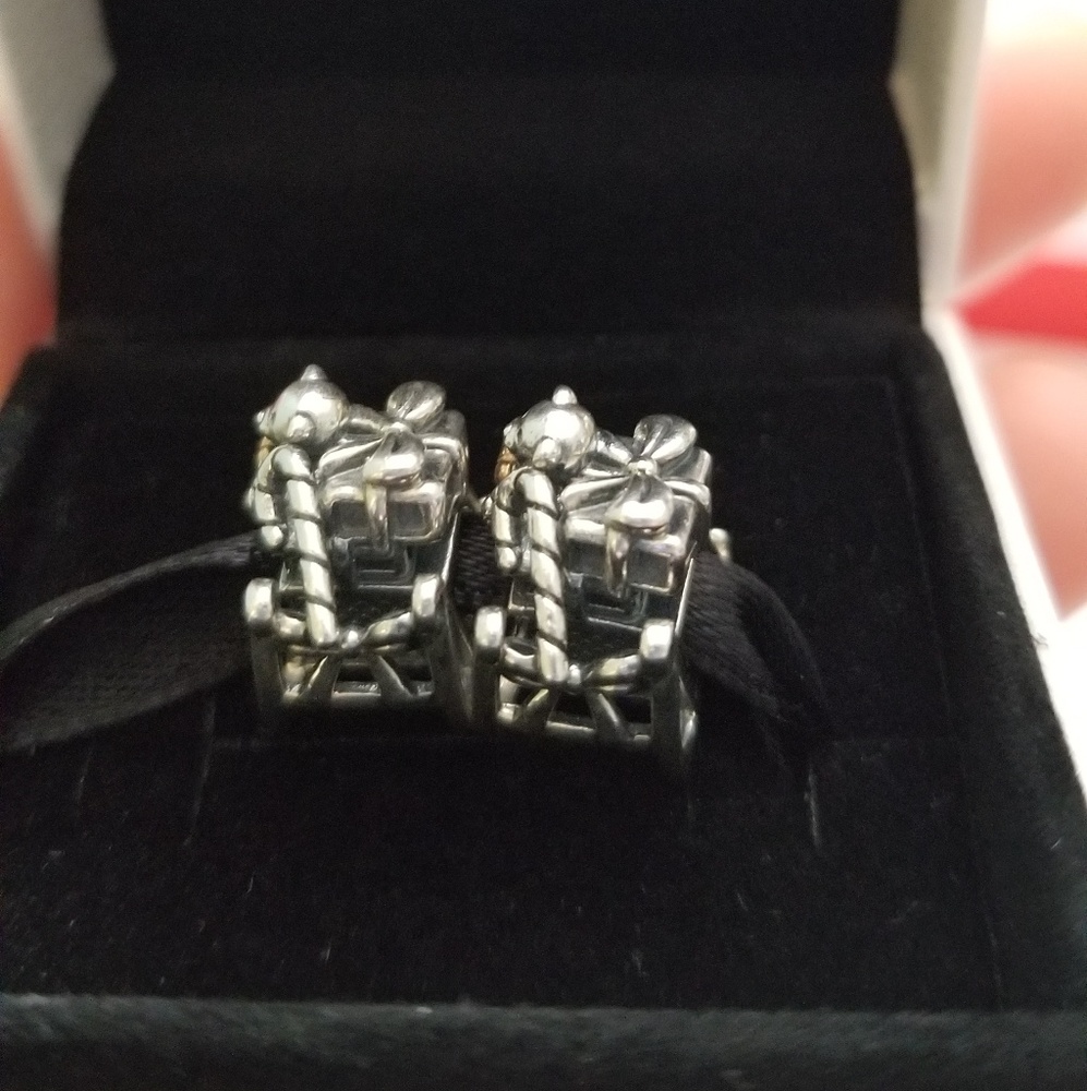 Pandora 14kt gold and sterling silver sleigh with